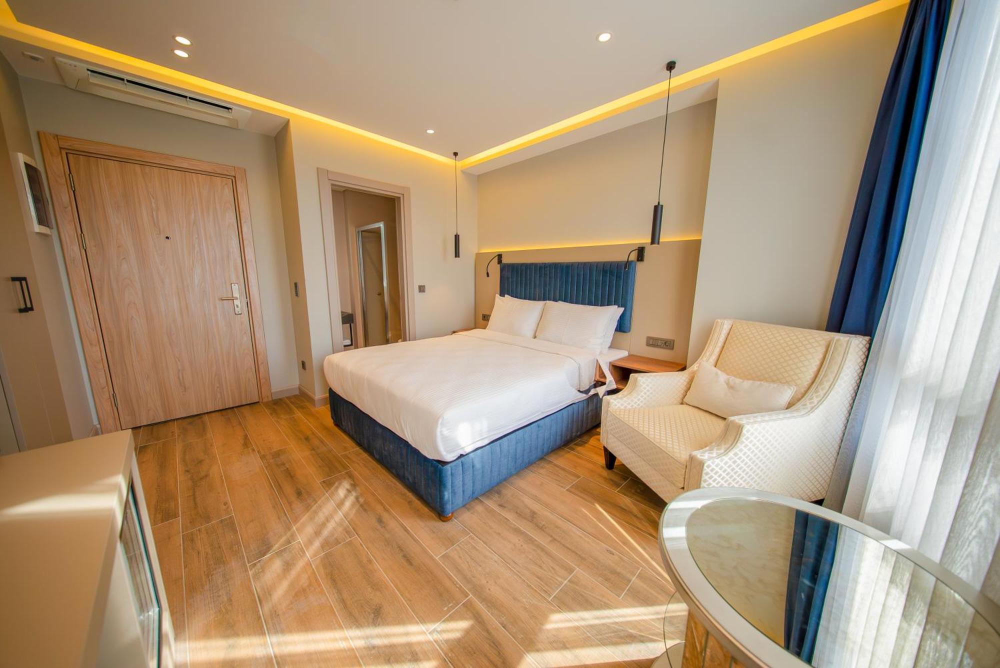 The Palm Bosphorus Hotel 伊斯坦布尔 外观 照片