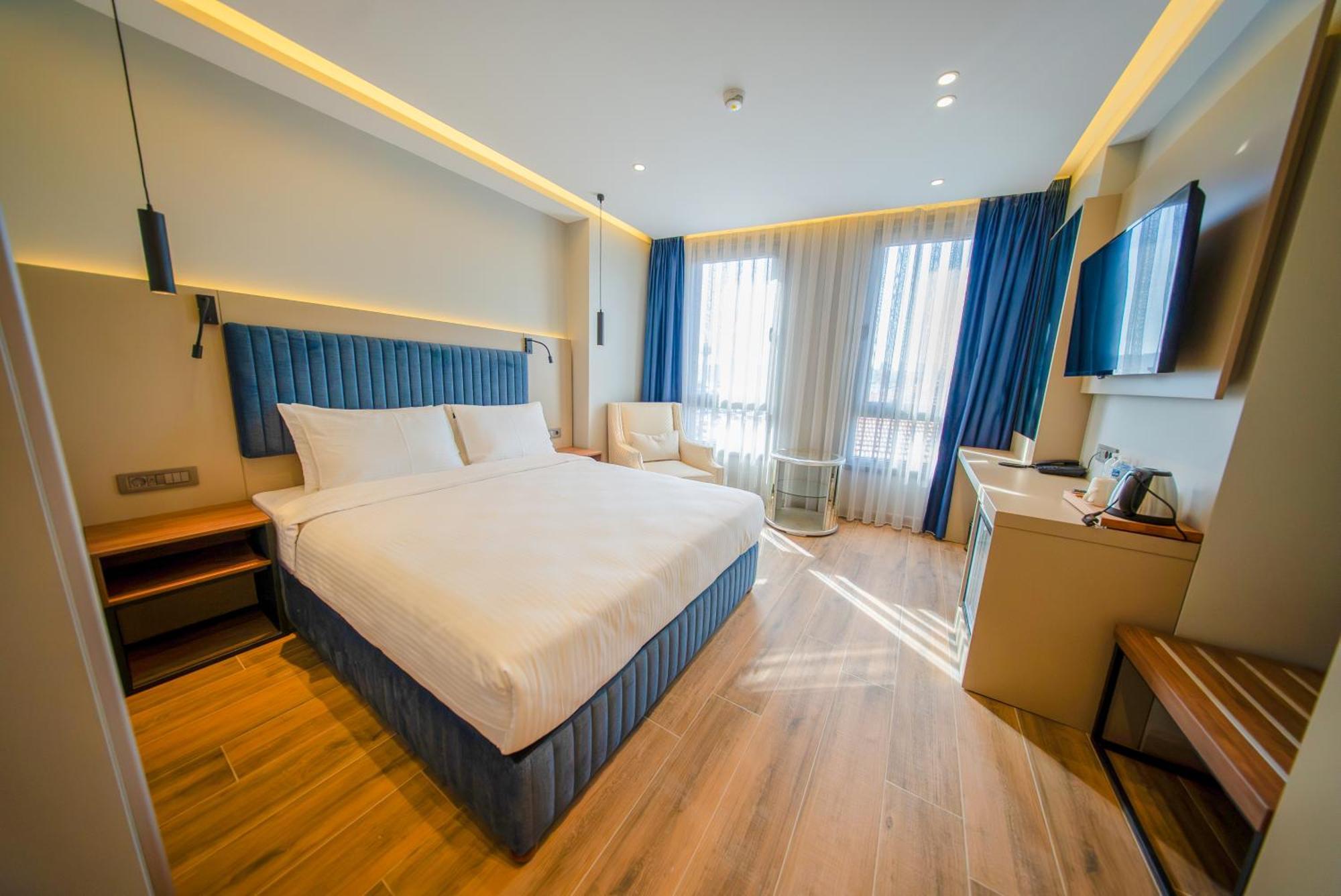 The Palm Bosphorus Hotel 伊斯坦布尔 外观 照片